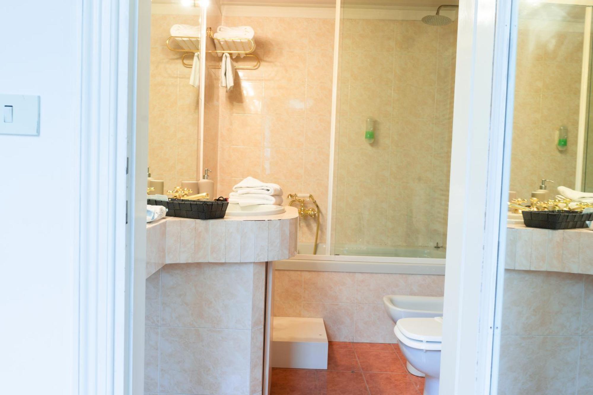 Citystay I Indipendenza Grand Apartment ボローニャ エクステリア 写真